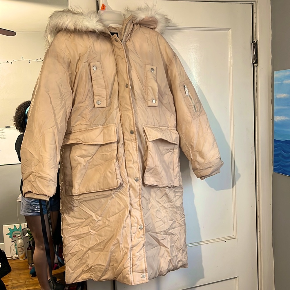 Big knee length winter coat, oversized, tan/lightest pink